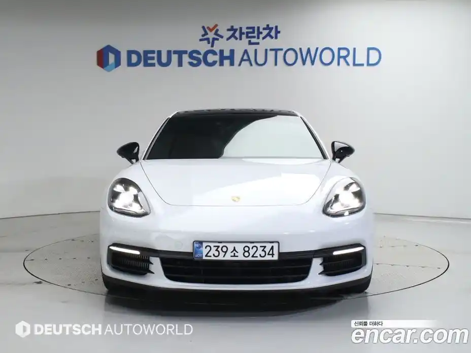 Porsche Panamera 2018 2.9 Автомат в Москве № 165757, фото 3