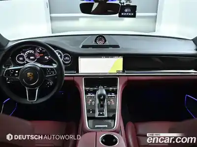 Porsche Panamera 2018 2.9 Автомат в Москве № 165757, миниатюра 5