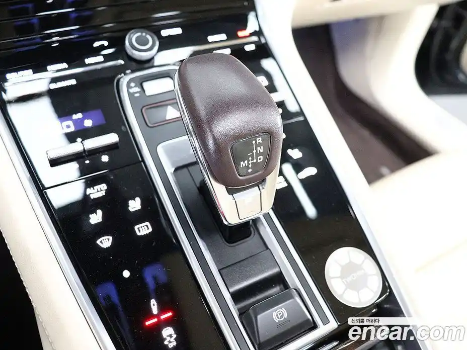 Porsche Panamera 2018 3.0 Автомат в Москве № 165804, фото 9