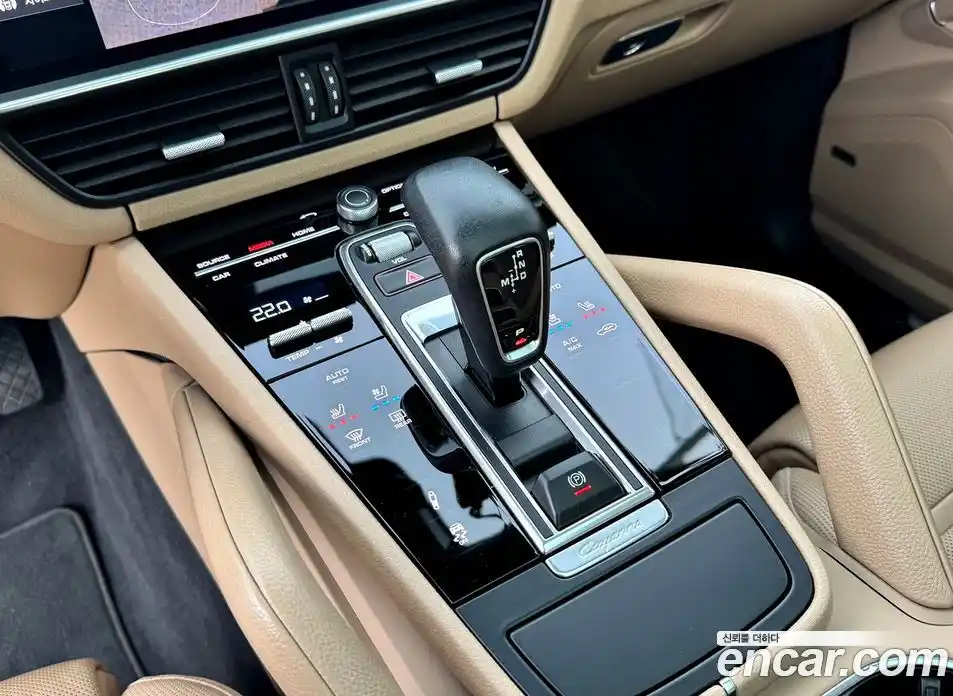 Porsche Cayenne 2021 3.0 Автомат в Москве № 165837, фото 17