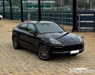 Porsche Cayenne 2021 3.0 Автомат в Москве № 165837, миниатюра 4