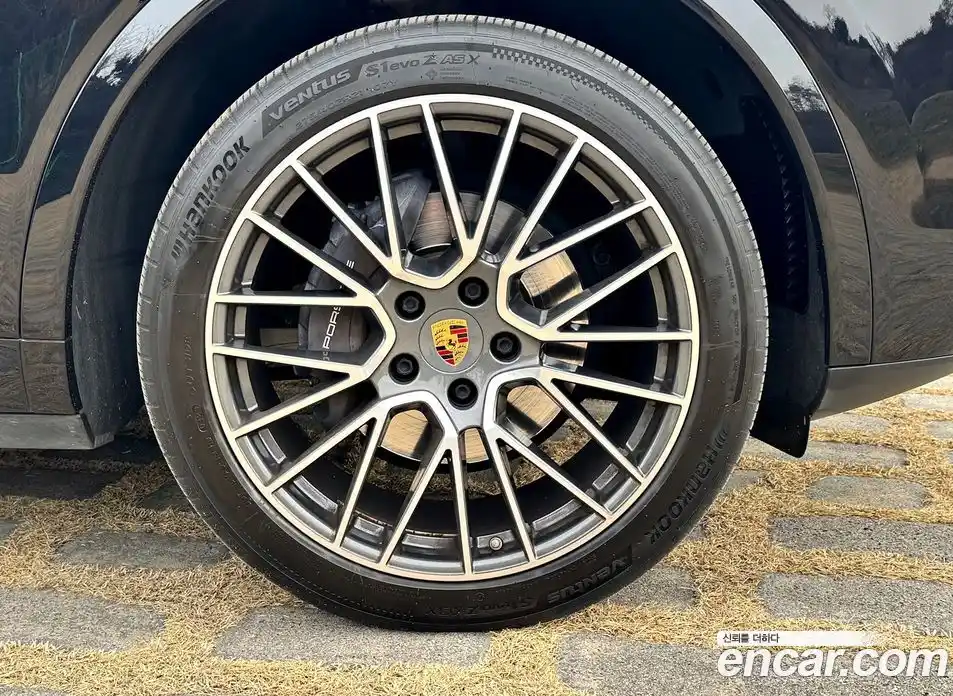 Porsche Cayenne 2021 3.0 Автомат в Москве № 165837, фото 8