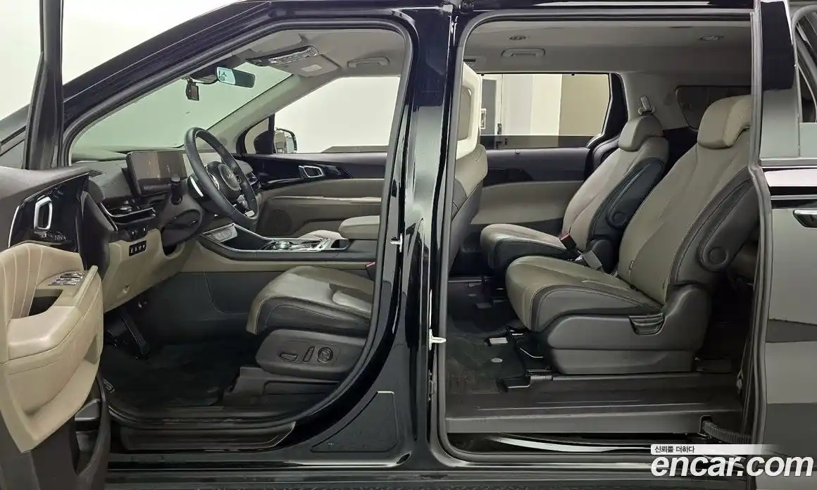 Kia Canival 2024 2.2 Автомат в Москве № 16705, фото 3