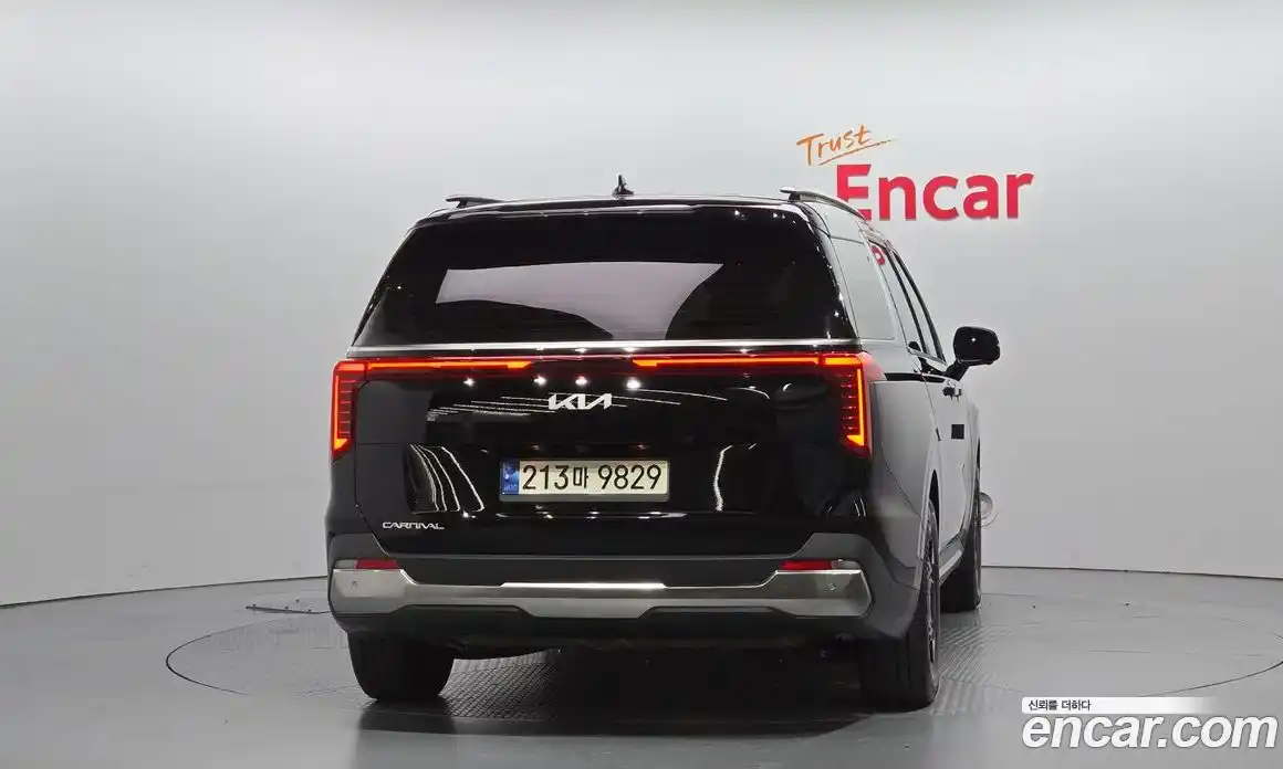 Kia Canival 2024 2.2 Автомат в Москве № 16705, фото 7