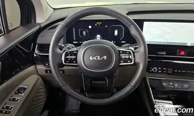 Kia Canival 2024 2.2 Автомат в Москве № 16705, миниатюра 9