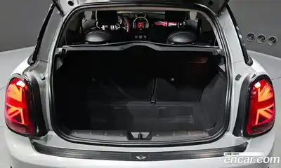 Mini Cooper 2019 1.5 Автомат в Москве № 167164, миниатюра 12