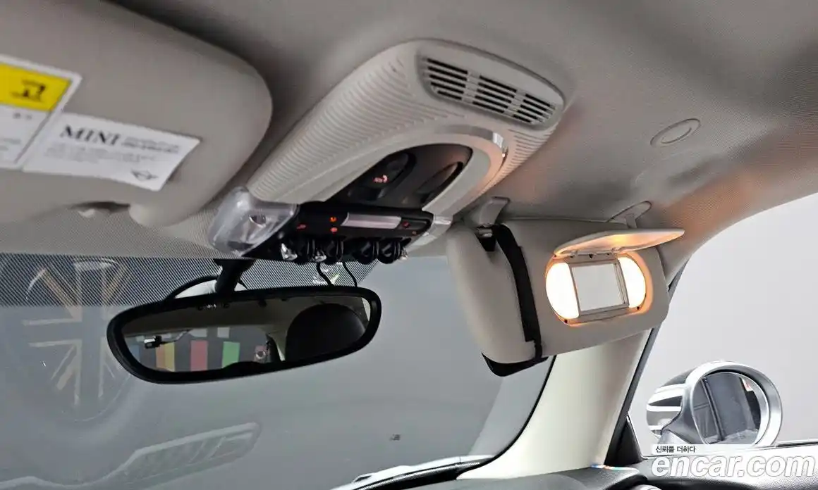 Mini Cooper 2019 1.5 Автомат в Москве № 167164, фото 14