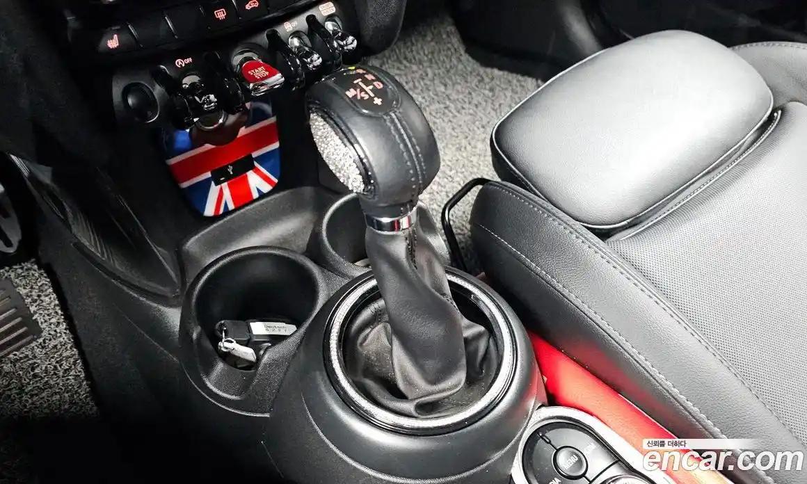 Mini Cooper 2019 1.5 Автомат в Москве № 167164, фото 3