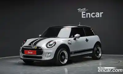 Mini Cooper 2019 1.5 Автомат в Москве № 167164, миниатюра 10