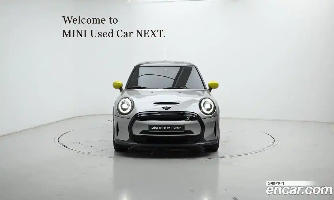 Mini Cooper 2023 Автомат в Москве № 167208, фото 3