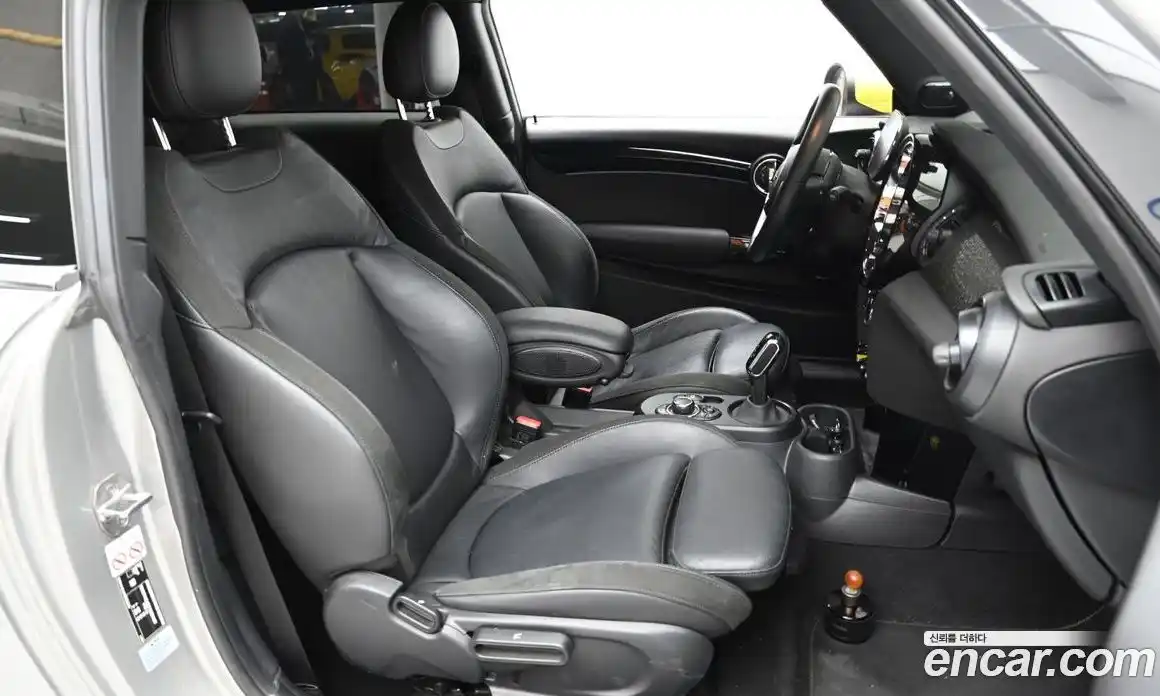 Mini Cooper 2023 Автомат в Москве № 167208, фото 10