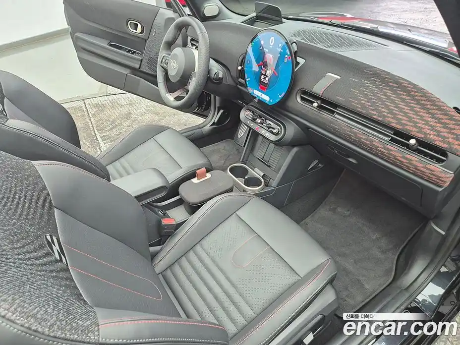 Mini Cooper Convertible 2025 2.0 Автомат в Москве № 167410, фото 12