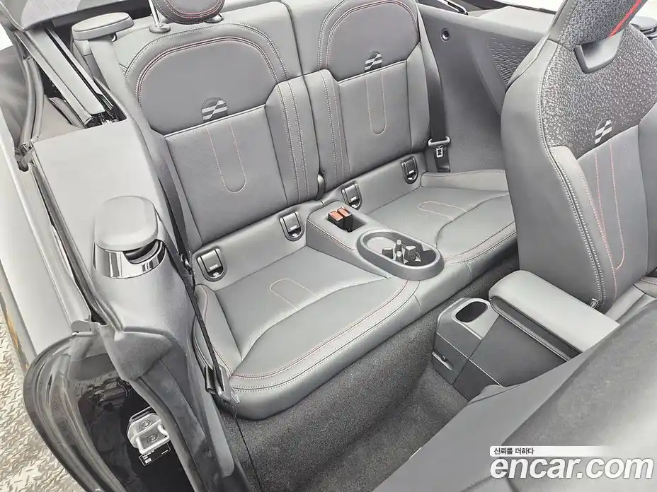 Mini Cooper Convertible 2025 2.0 Автомат в Москве № 167410, фото 13