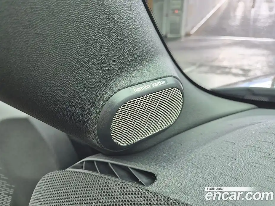 Mini Cooper Convertible 2025 2.0 Автомат в Москве № 167410, фото 15