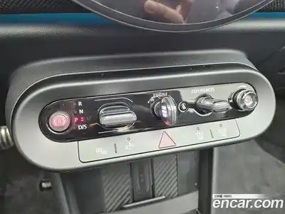 Mini Cooper Convertible 2025 2.0 Автомат в Москве № 167410, миниатюра 9