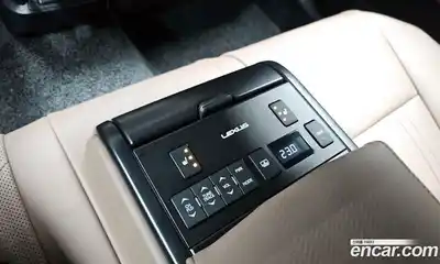 Lexus ES 2026 2.5 Автомат в Москве № 167967, миниатюра 2