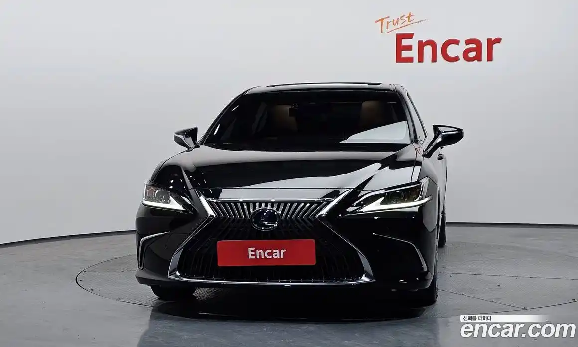 Lexus ES 2021 2.5 Автомат в Москве № 168223, фото 20