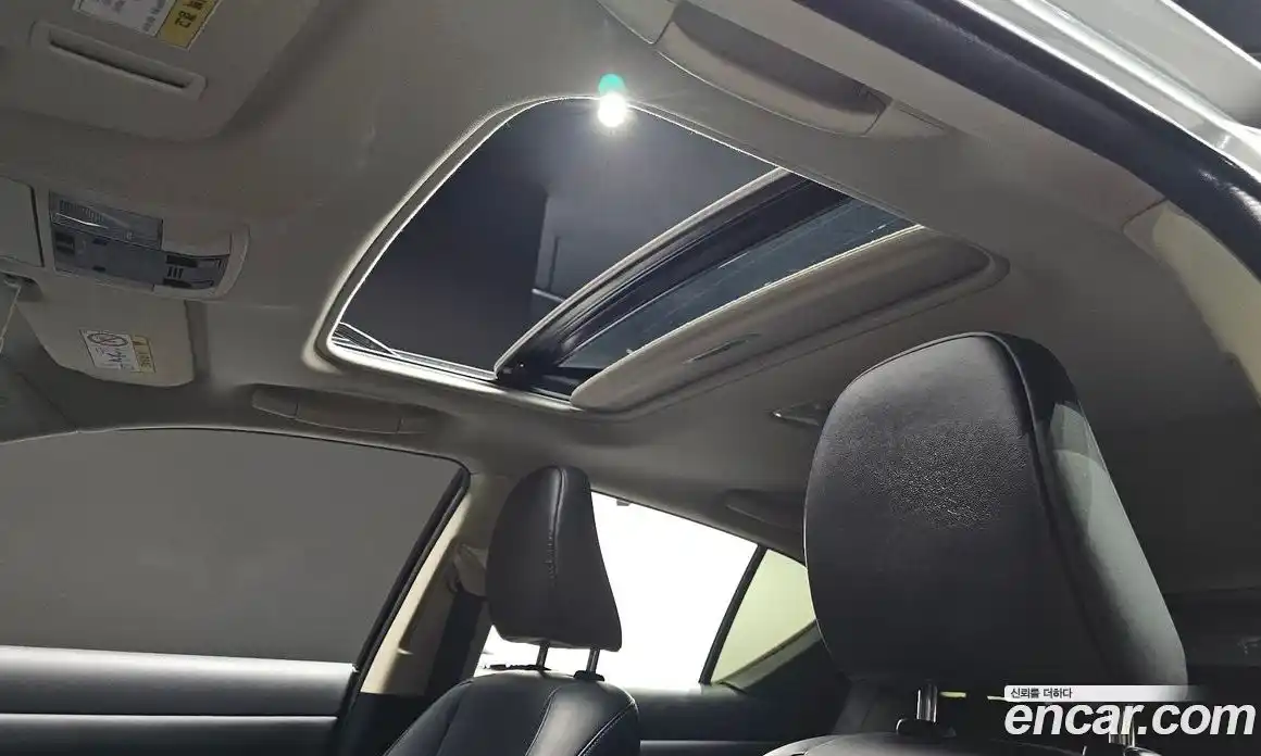 Lexus CT200h 2017 1.8 Автомат в Москве № 168259, фото 14