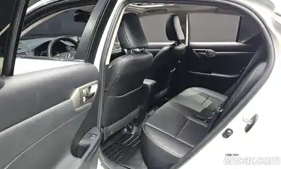 Lexus CT200h 2017 1.8 Автомат в Москве № 168259, миниатюра 2