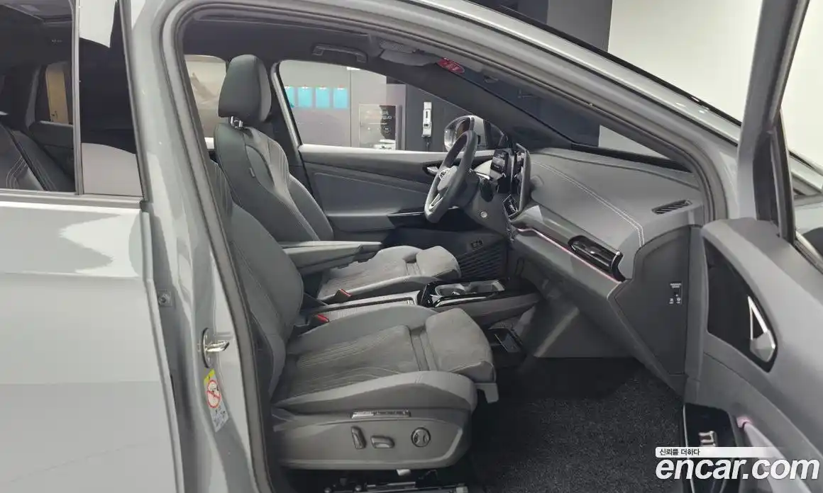 Volkswagen ID.5 2025 0.2 Автомат в Москве № 168351, фото 19