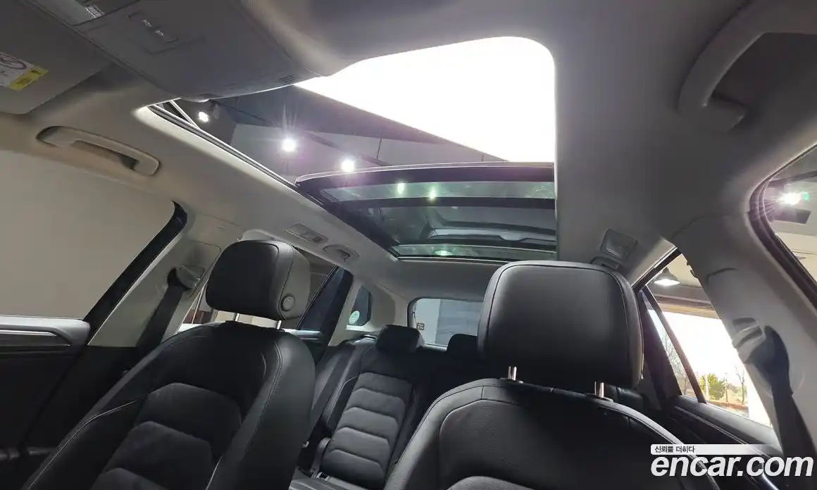 Volkswagen Tiguan 2021 2.0 Автомат в Москве № 168753, фото 12