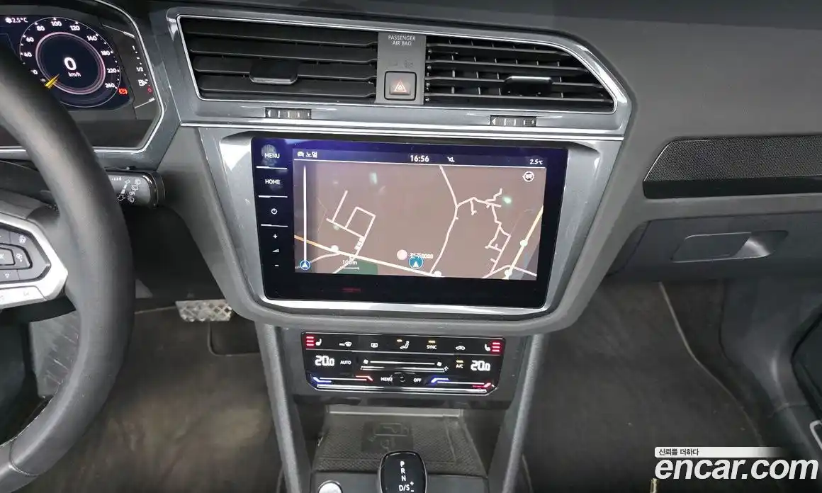 Volkswagen Tiguan 2021 2.0 Автомат в Москве № 168753, фото 15