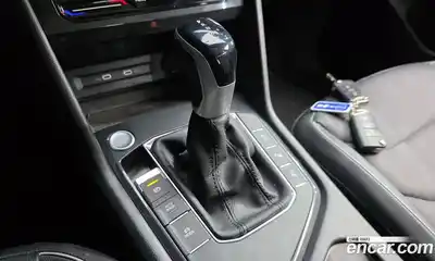 Volkswagen Tiguan 2021 2.0 Автомат в Москве № 168753, миниатюра 9