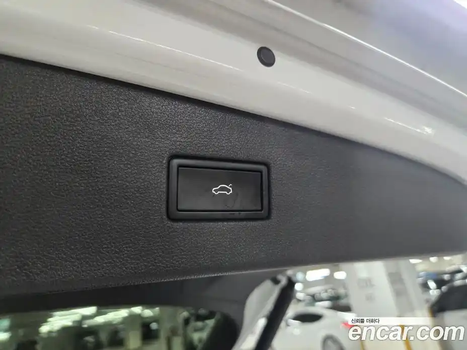 Volkswagen Tiguan 2022 2.0 Автомат в Москве № 169210, фото 18