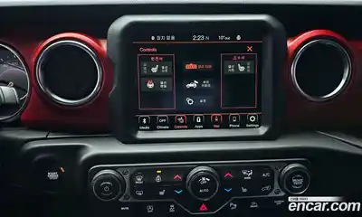 Jeep Wrangler 2023 2.0 Автомат в Москве № 169540, миниатюра 6
