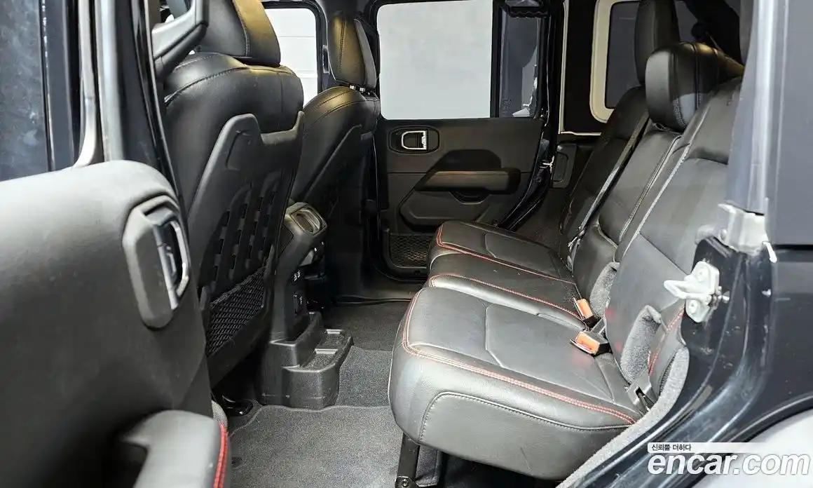 Jeep Wrangler 2023 2.0 Автомат в Москве № 169540, фото 9