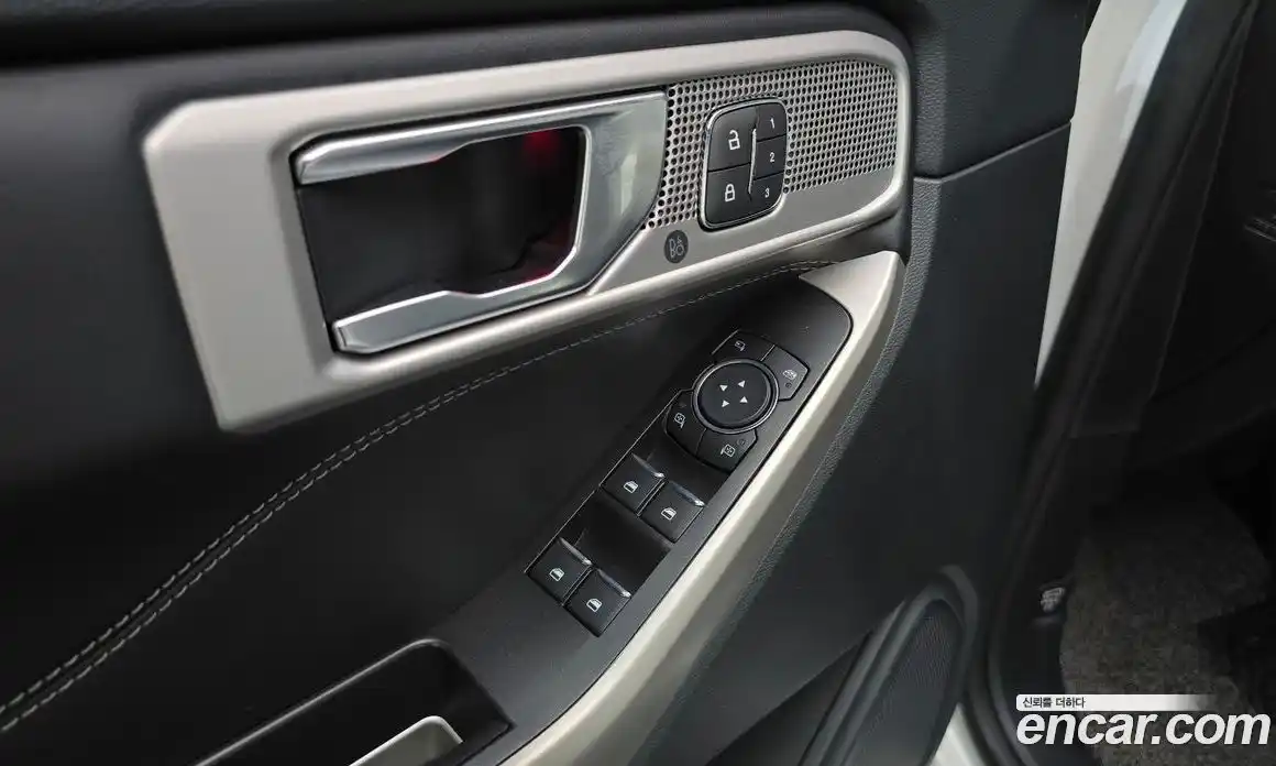 Ford Explorer 2022 3.3 Автомат в Москве № 170809, фото 19