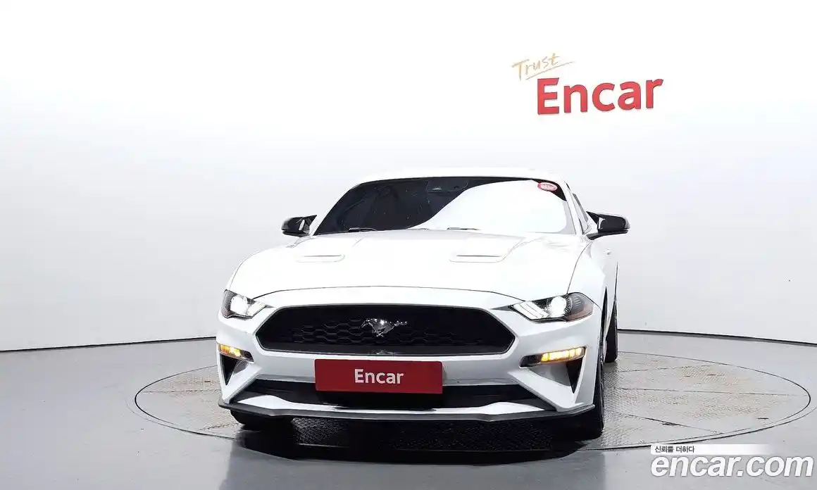 Ford Mustang 2019 2.3 Автомат в Москве № 170954, фото 8