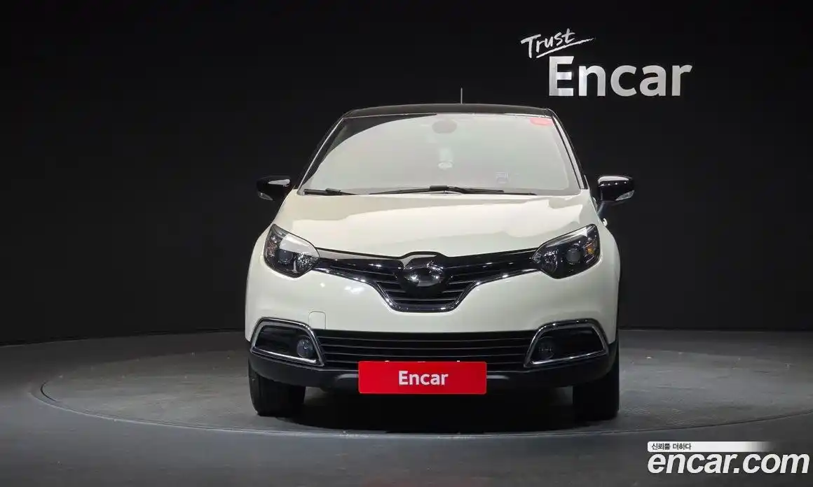 Renault QM3 2015 1.5 Автомат в Москве № 177532, фото 3