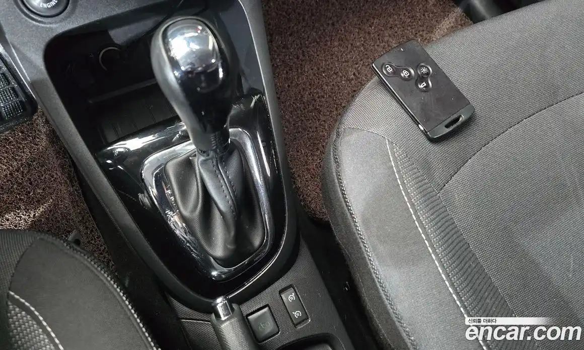 Renault QM3 2015 1.5 Автомат в Москве № 177532, фото 10