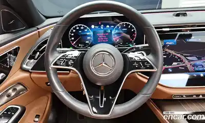 Mercedes-Benz E-Class 2024 2.0 Автомат в Москве № 178534, миниатюра 3