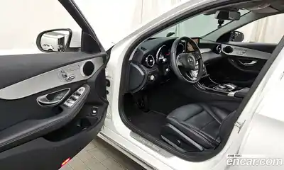 Mercedes-Benz C-Class 2018 2.0 Автомат в Москве № 178990, миниатюра 11