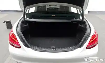 Mercedes-Benz C-Class 2018 2.0 Автомат в Москве № 178990, миниатюра 3