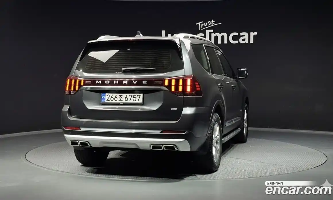 Kia Mohave 2023 3.0 Автомат в Москве № 18213, фото 3