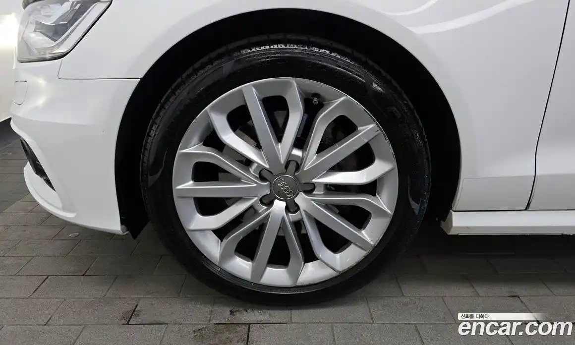 Audi A6 2015 3.0 Автомат в Москве № 182289, фото 11