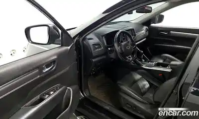 Renault QM6 2020 2.0 Автомат в Москве № 184721, миниатюра 10