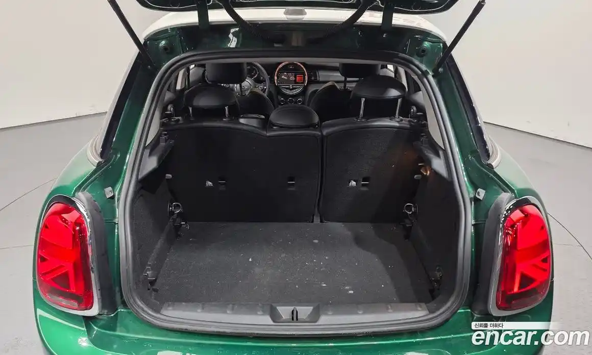 Mini Cooper 2021 1.5 Автомат в Москве № 185900, фото 3