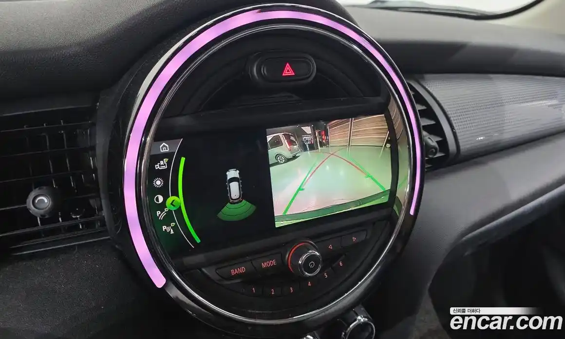 Mini Cooper 2021 1.5 Автомат в Москве № 185900, фото 4