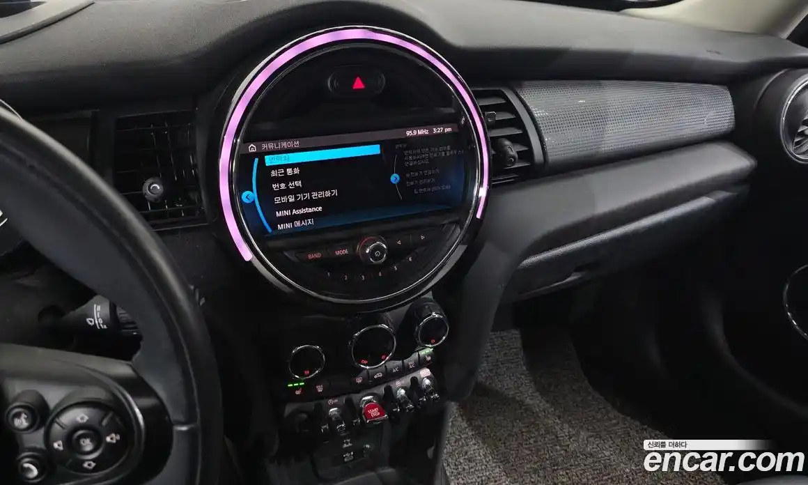 Mini Cooper 2021 1.5 Автомат в Москве № 185900, фото 5