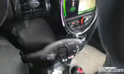 Mini Cooper 2021 1.5 Автомат в Москве № 185900, миниатюра 7