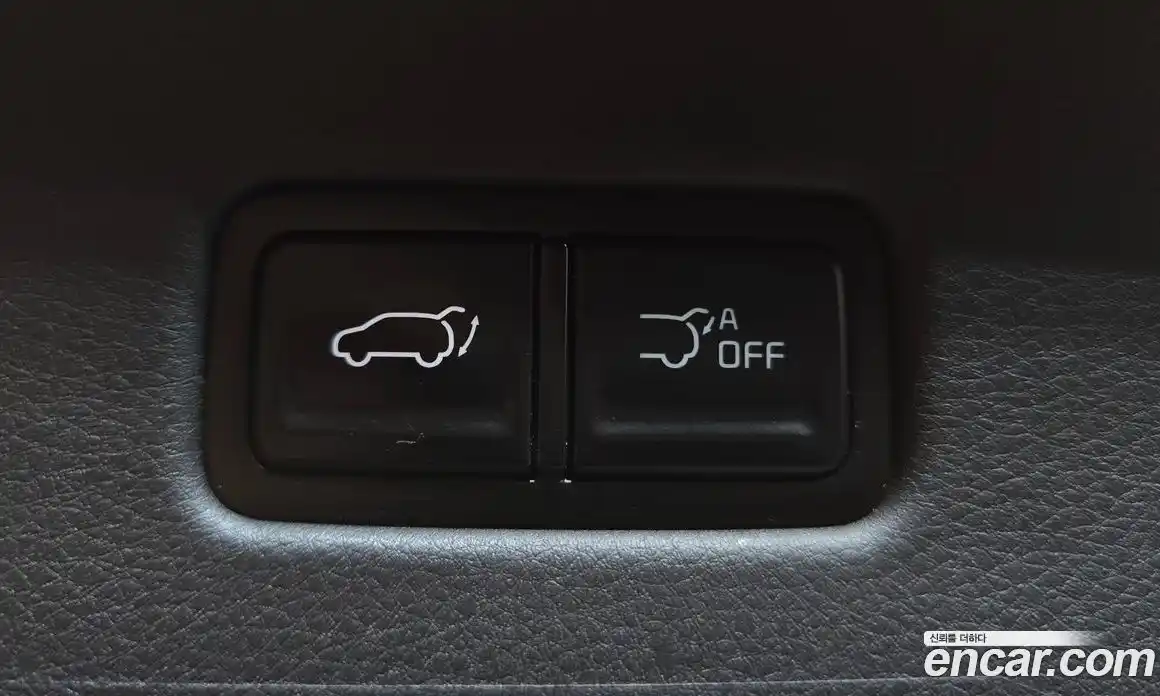 Kia Canival 2024 3.5 Автомат в Москве № 18664, фото 20