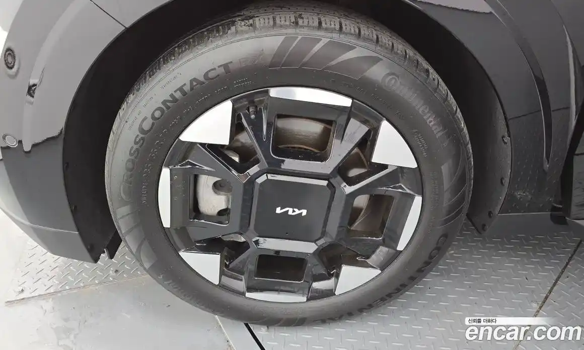 Kia Canival 2024 3.5 Автомат в Москве № 18664, фото 4