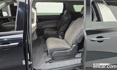 Kia Canival 2024 3.5 Автомат в Москве № 18664, миниатюра 10