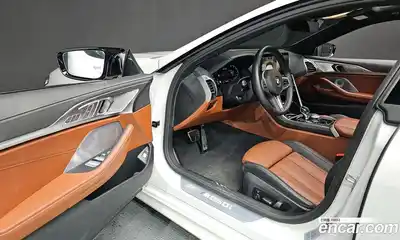 BMW 8-Series 2025 4.4 Автомат в Москве № 187444, миниатюра 11