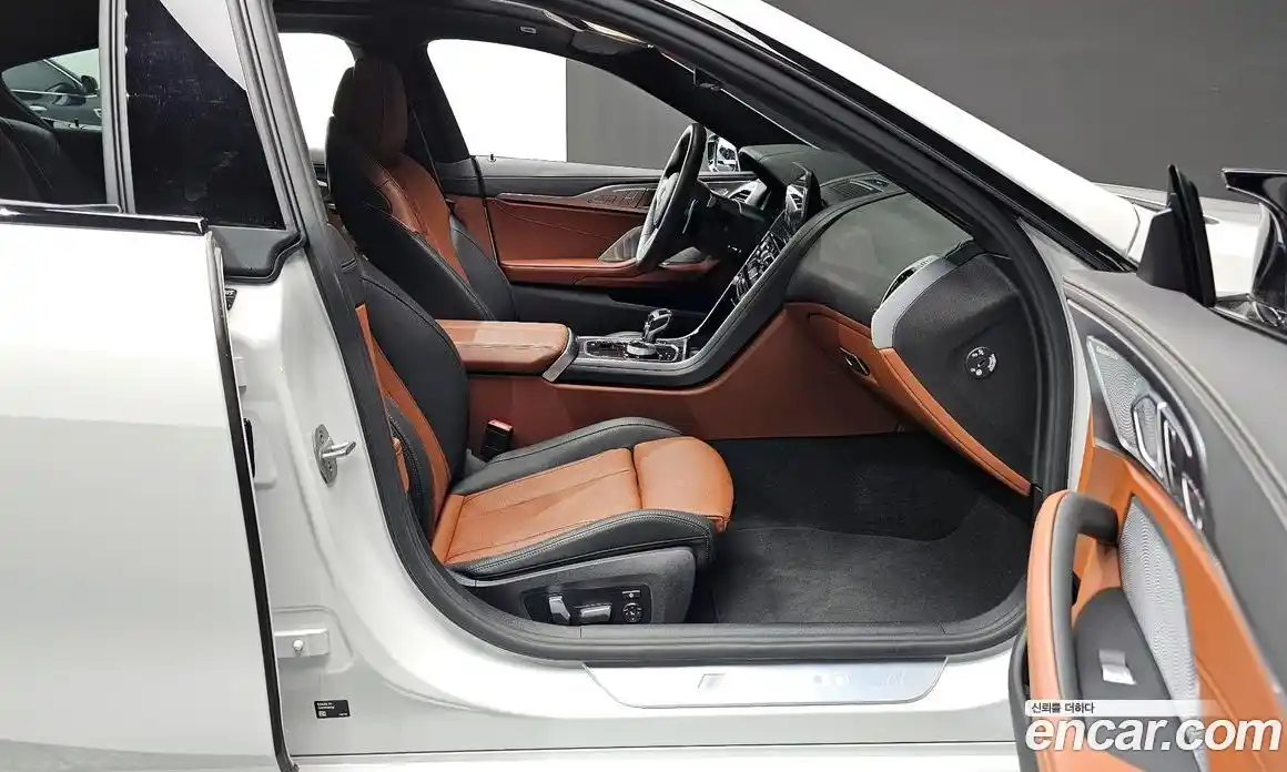 BMW 8-Series 2025 4.4 Автомат в Москве № 187444, фото 13