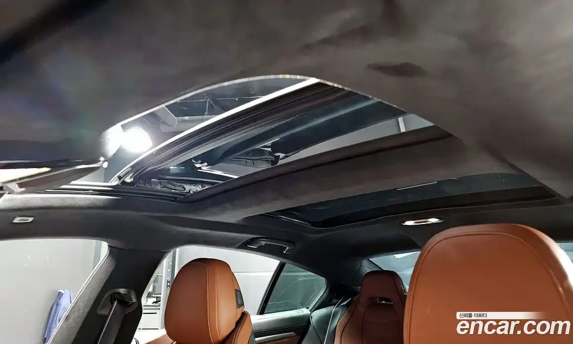 BMW 8-Series 2025 4.4 Автомат в Москве № 187444, фото 17